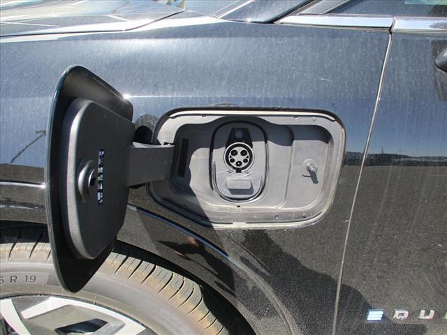 new 2025 Chevrolet Equinox EV car, priced at $40,590
