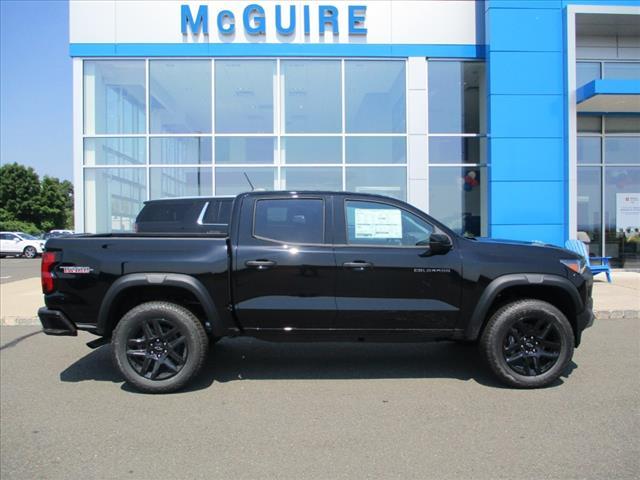 new 2025 Chevrolet Colorado car, priced at $45,690