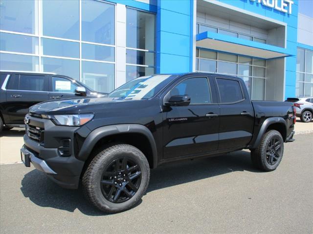 new 2025 Chevrolet Colorado car, priced at $45,690