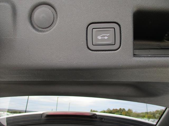used 2023 Chevrolet Equinox car, priced at $23,995