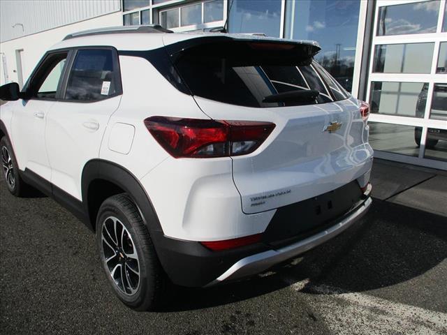 new 2025 Chevrolet TrailBlazer car, priced at $30,080