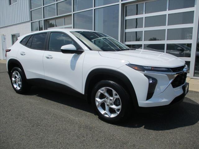 used 2024 Chevrolet Trax car, priced at $21,995