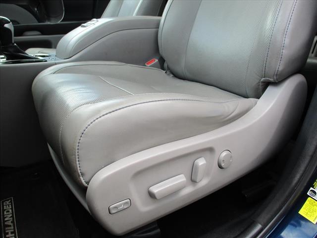 used 2016 Toyota Highlander car, priced at $17,495