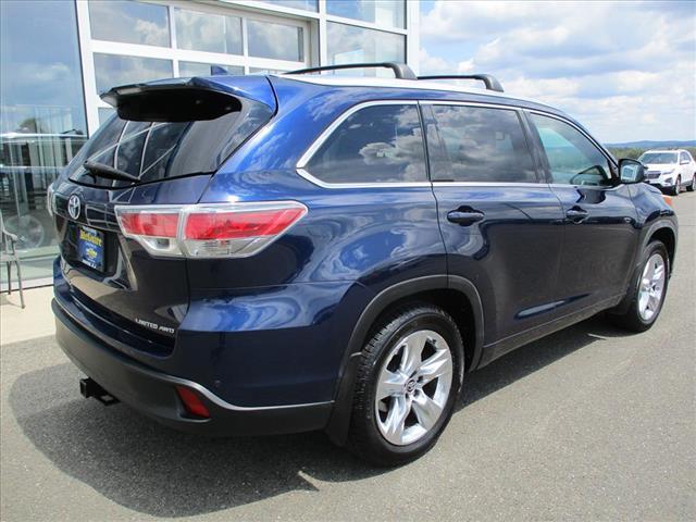 used 2016 Toyota Highlander car, priced at $17,495