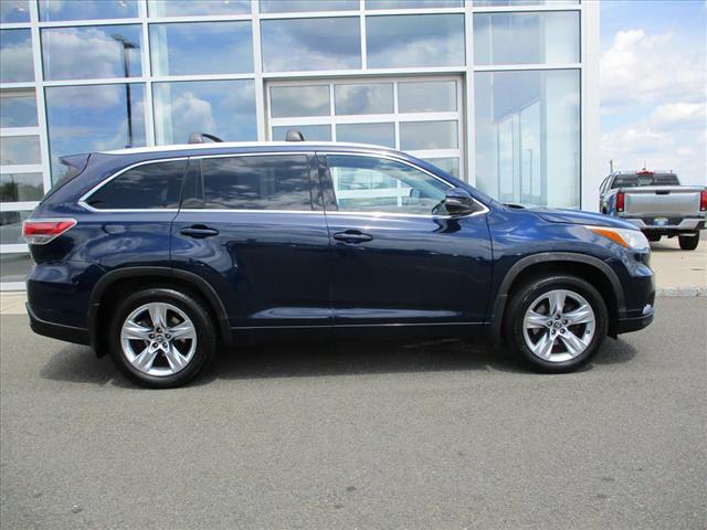 used 2016 Toyota Highlander car, priced at $17,495