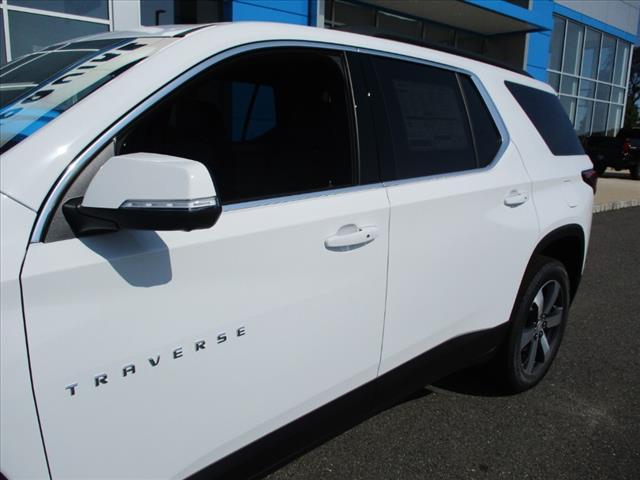 used 2022 Chevrolet Traverse car, priced at $34,875