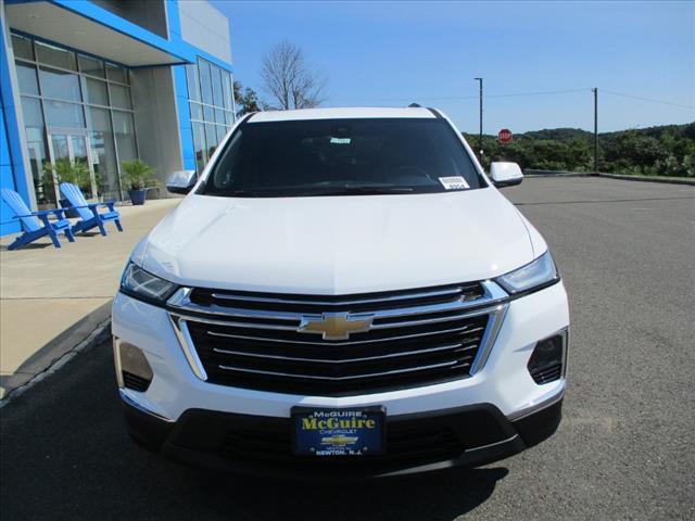 used 2022 Chevrolet Traverse car, priced at $34,875