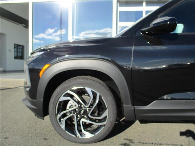 new 2025 Chevrolet TrailBlazer car, priced at $32,185