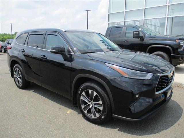used 2021 Toyota Highlander car, priced at $32,495