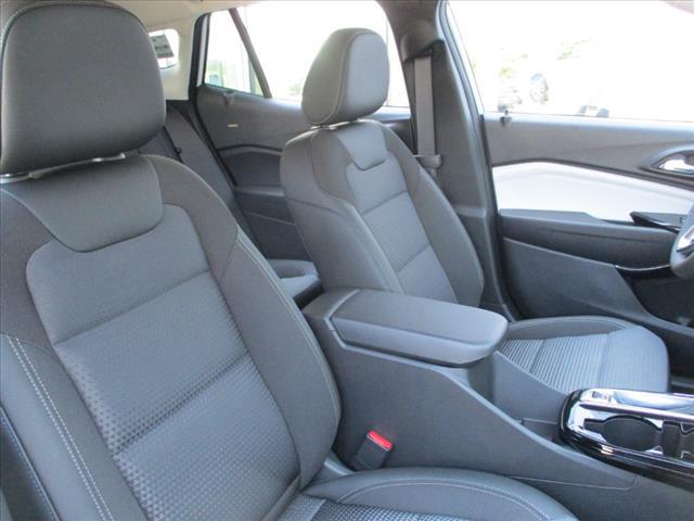 new 2025 Chevrolet Trax car, priced at $24,095