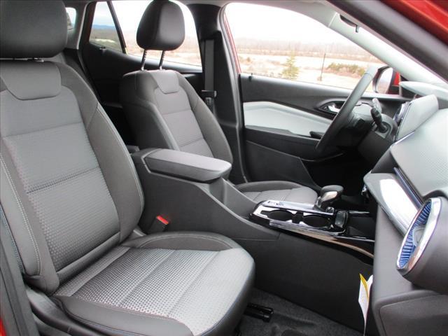 new 2025 Chevrolet Trax car, priced at $24,095