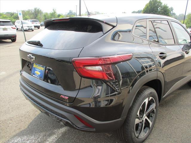 new 2025 Chevrolet Trax car, priced at $26,690