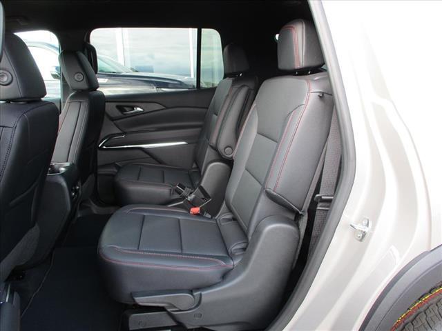 new 2026 Chevrolet Traverse car, priced at $52,020