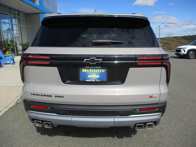 new 2026 Chevrolet Traverse car, priced at $52,020