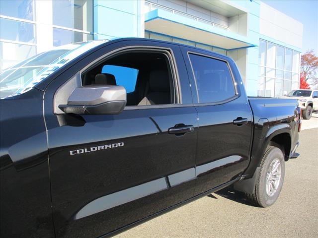 new 2024 Chevrolet Colorado car, priced at $42,750