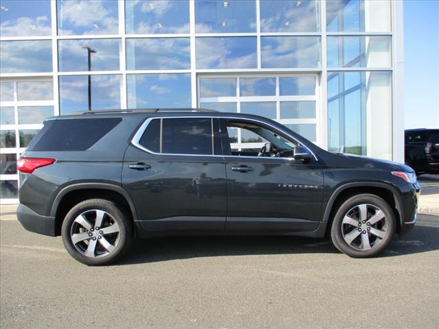 used 2021 Chevrolet Traverse car, priced at $27,995