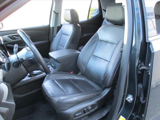 used 2021 Chevrolet Traverse car, priced at $27,995