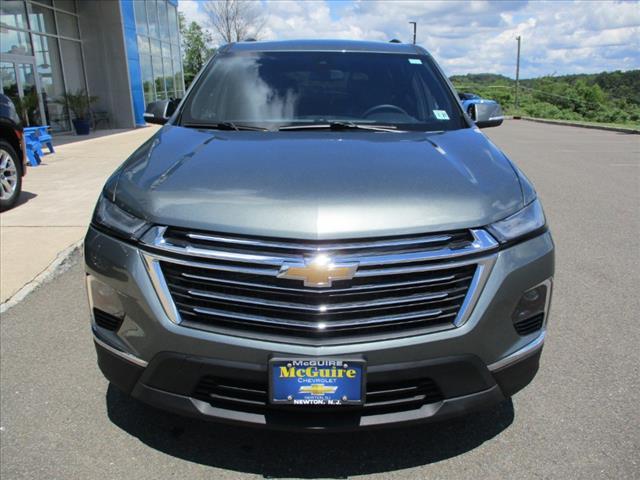 used 2022 Chevrolet Traverse car, priced at $28,995