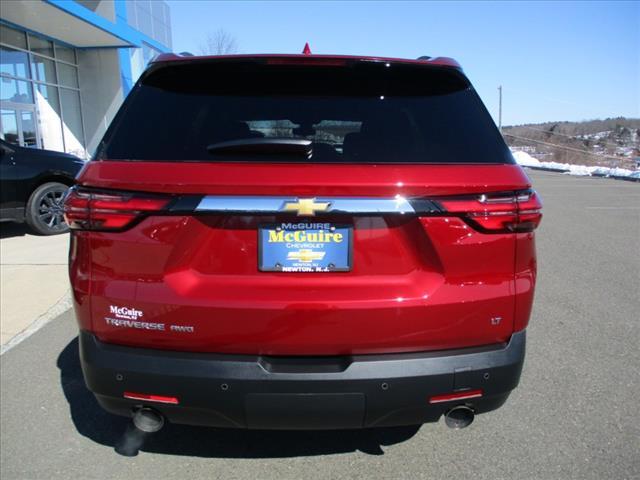 used 2022 Chevrolet Traverse car, priced at $32,995