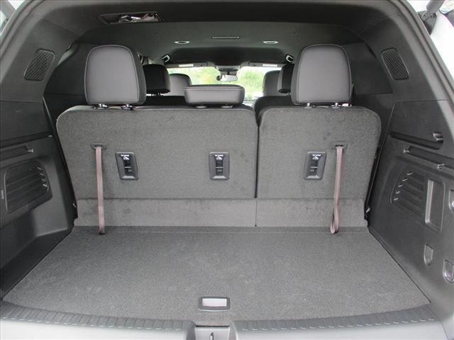 new 2026 Chevrolet Traverse car, priced at $46,920