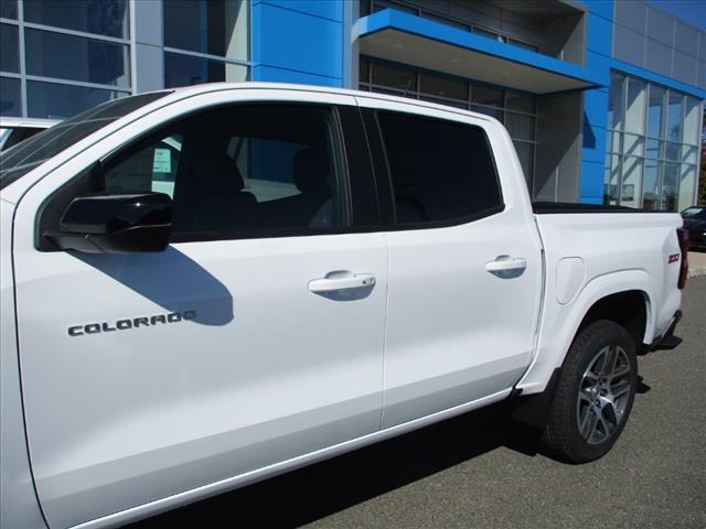 new 2024 Chevrolet Colorado car, priced at $46,130