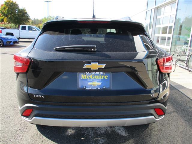 used 2024 Chevrolet Trax car, priced at $22,995