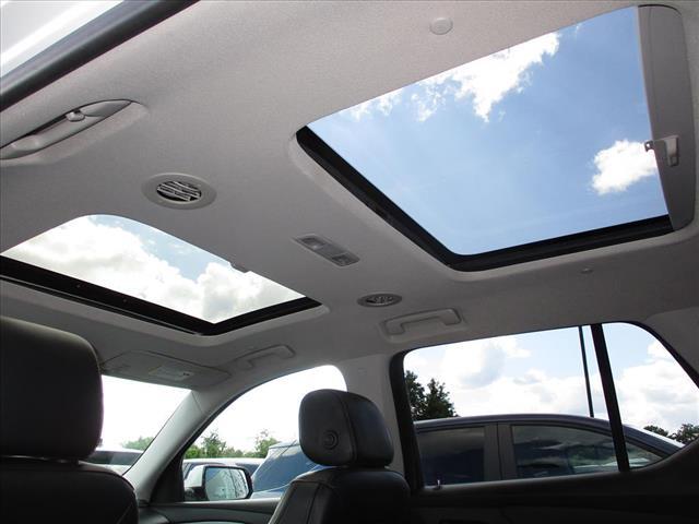 used 2019 Chevrolet Traverse car, priced at $14,995