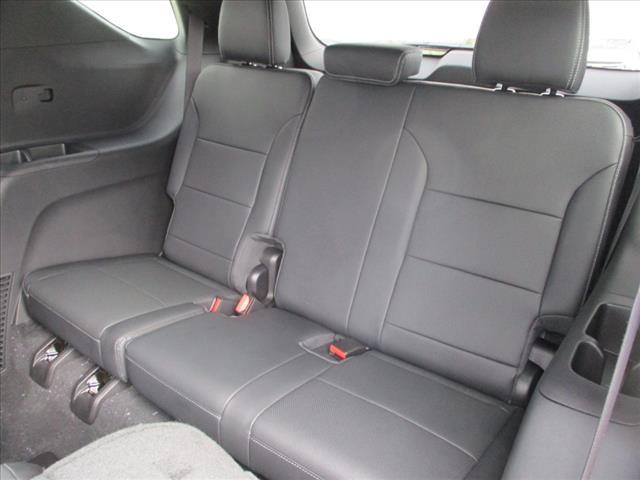 new 2025 Chevrolet Traverse car, priced at $45,595