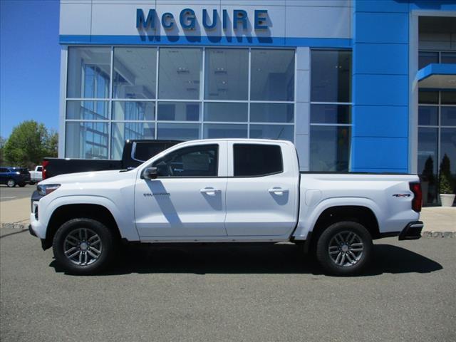 new 2025 Chevrolet Colorado car, priced at $40,890