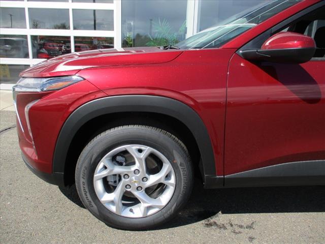 new 2025 Chevrolet Trax car, priced at $22,890