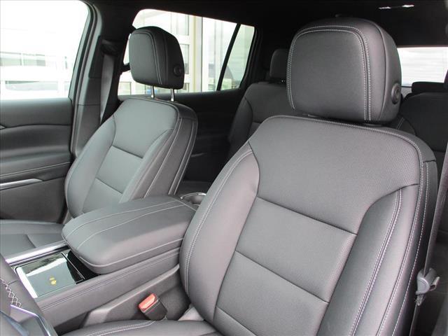 new 2026 Chevrolet Traverse car, priced at $49,420