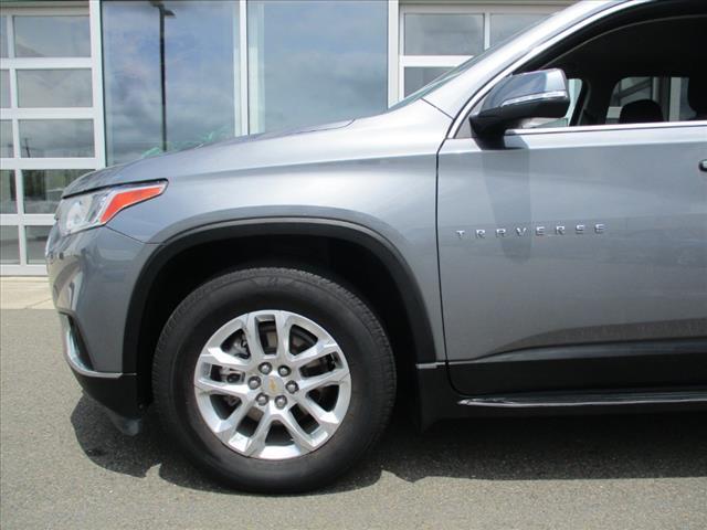 used 2021 Chevrolet Traverse car, priced at $28,995