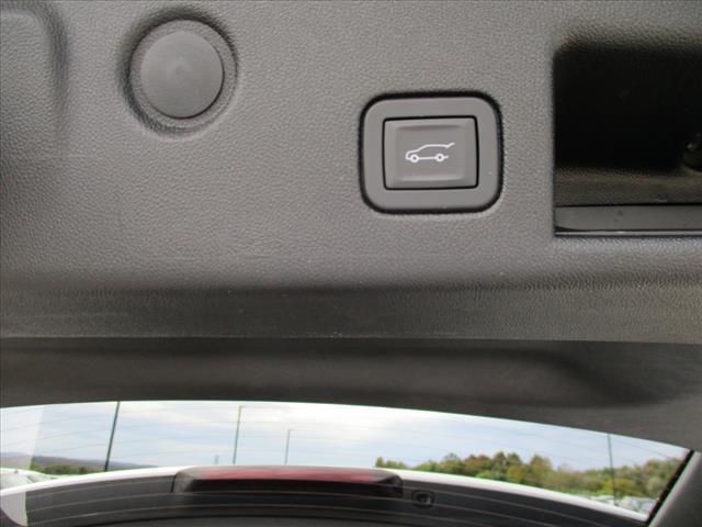 used 2021 Chevrolet Equinox car, priced at $20,875