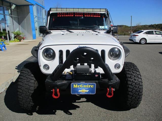 used 2015 Jeep Wrangler Unlimited car, priced at $11,875