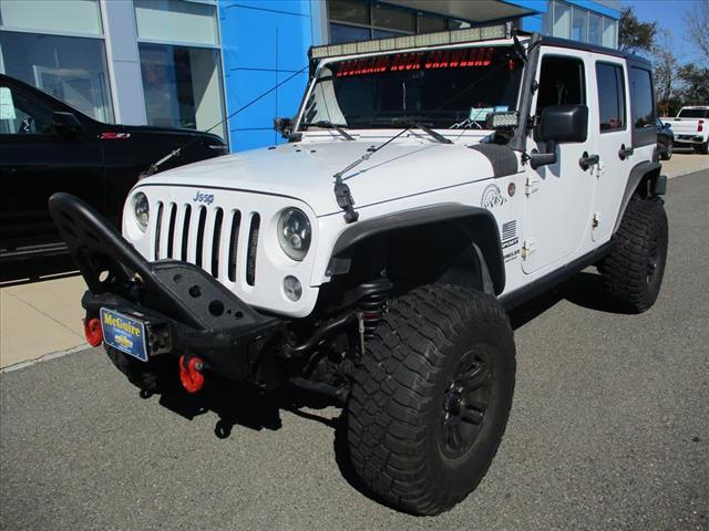 used 2015 Jeep Wrangler Unlimited car, priced at $11,875