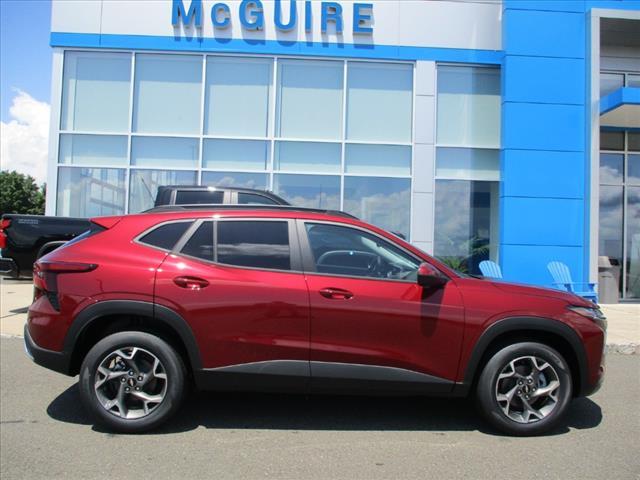 new 2025 Chevrolet Trax car, priced at $24,690