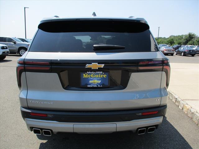 new 2024 Chevrolet Traverse car, priced at $41,395