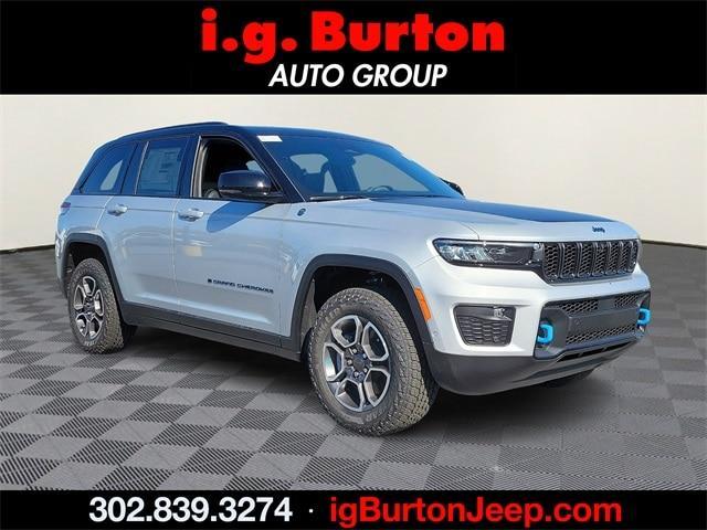 new 2024 Jeep Grand Cherokee 4xe car, priced at $75,405