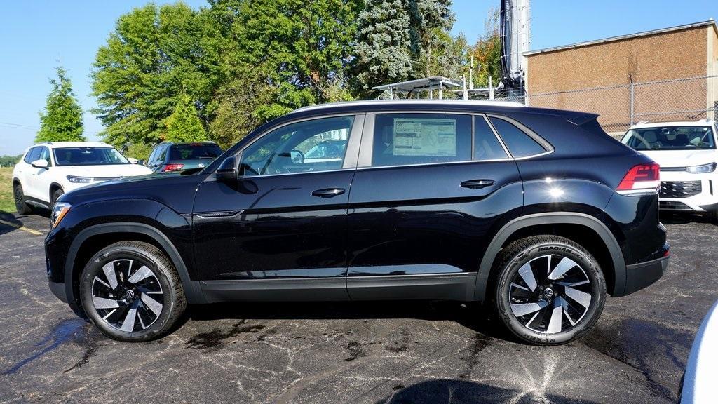 new 2026 Volkswagen Atlas Cross Sport car, priced at $48,681