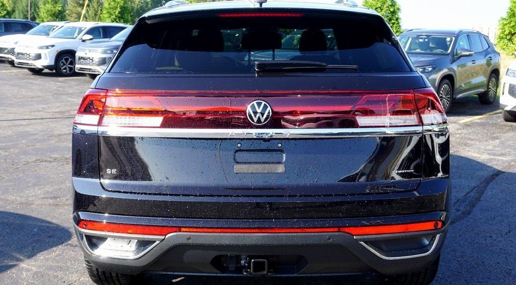 new 2026 Volkswagen Atlas Cross Sport car, priced at $48,681