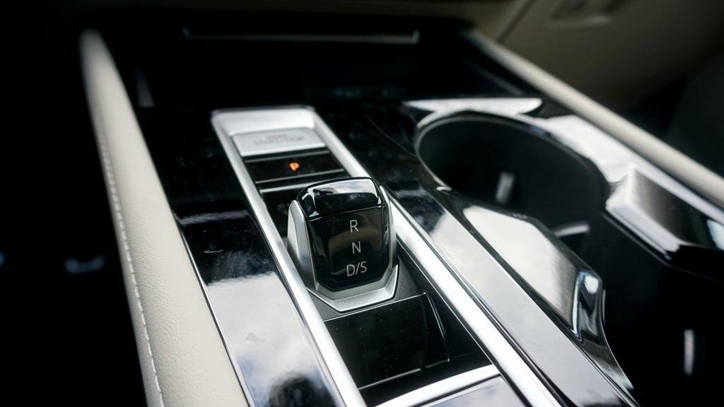 new 2026 Volkswagen Atlas car, priced at $58,349