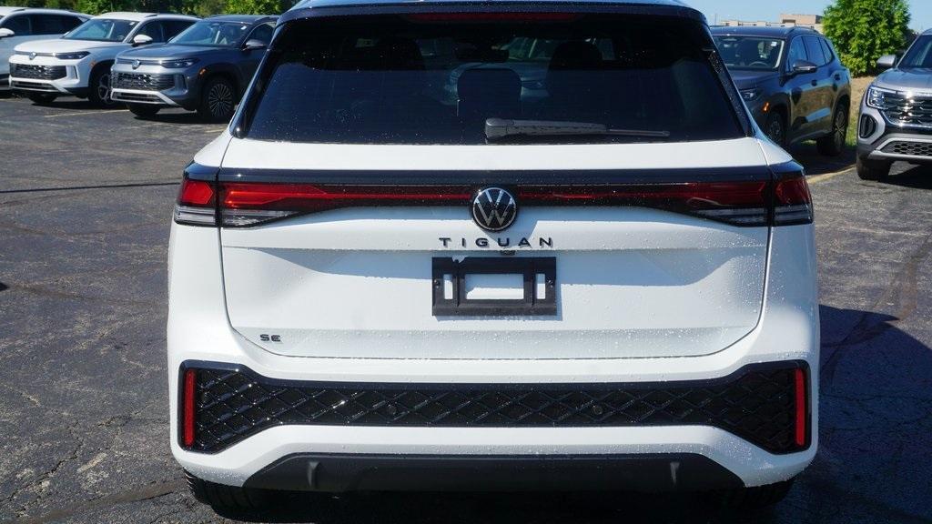 new 2025 Volkswagen Tiguan car, priced at $37,816
