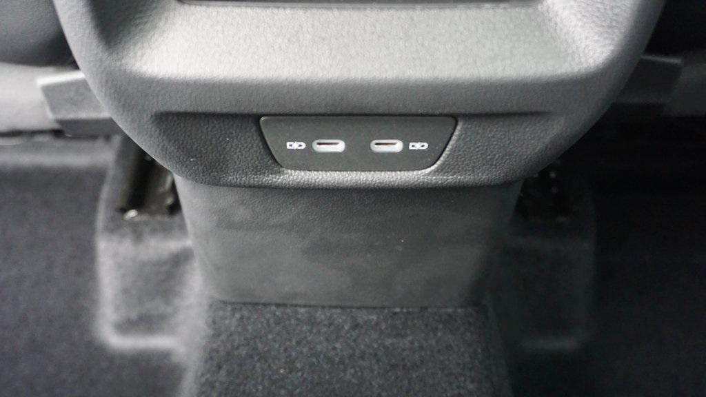 new 2025 Volkswagen Tiguan car, priced at $35,623