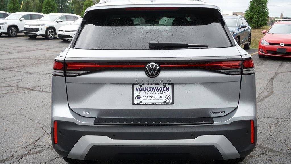 new 2025 Volkswagen Tiguan car, priced at $35,623