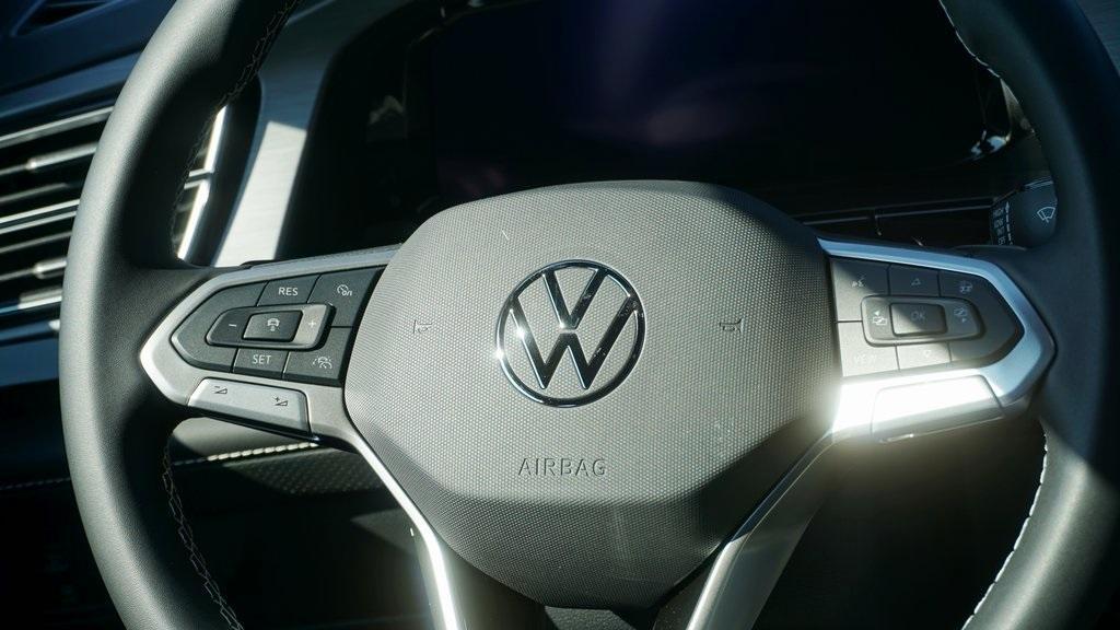 new 2026 Volkswagen Atlas Cross Sport car, priced at $47,578