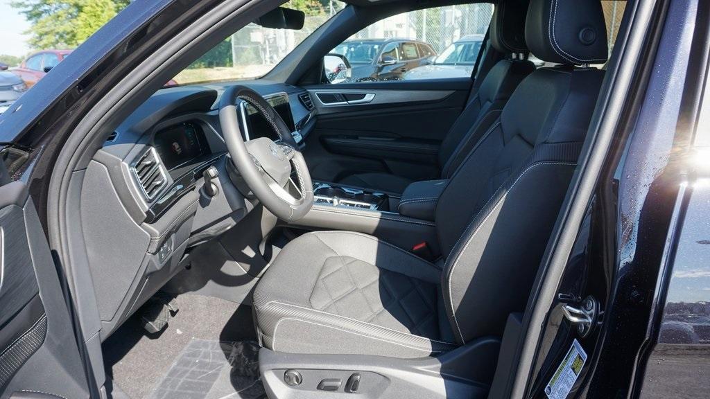 new 2026 Volkswagen Atlas Cross Sport car, priced at $47,578