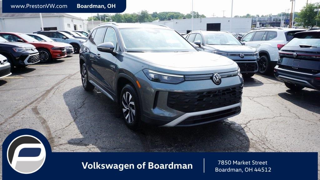 new 2025 Volkswagen Tiguan car, priced at $32,261
