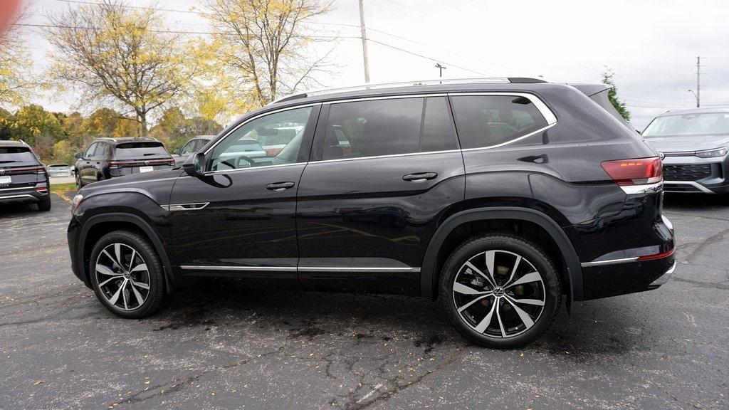 new 2026 Volkswagen Atlas car, priced at $58,746