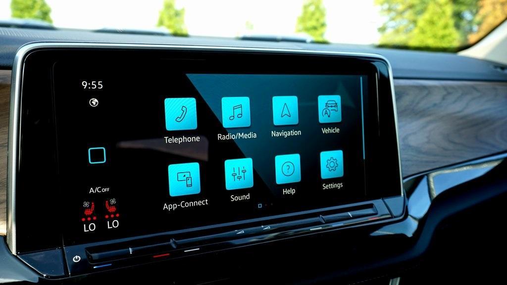 new 2026 Volkswagen Atlas car, priced at $49,050