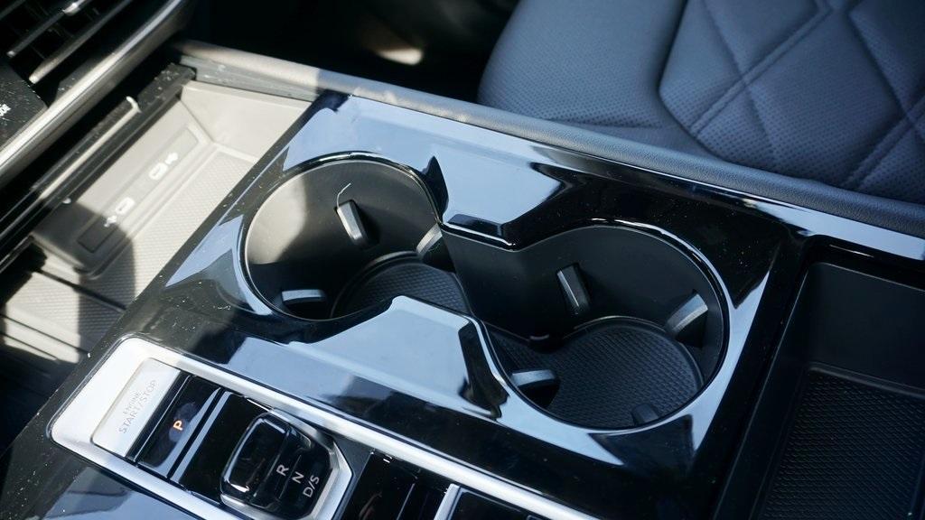 new 2026 Volkswagen Atlas car, priced at $49,050